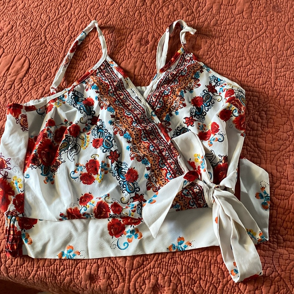 Band of Gypsies Cute crop top or waist length depending on your torso. Love it!!